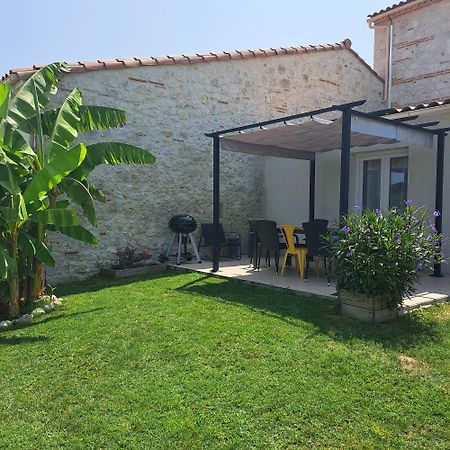 Le Domaine Vesque Villa Saint-Pierre-de-Clairac Eksteriør billede